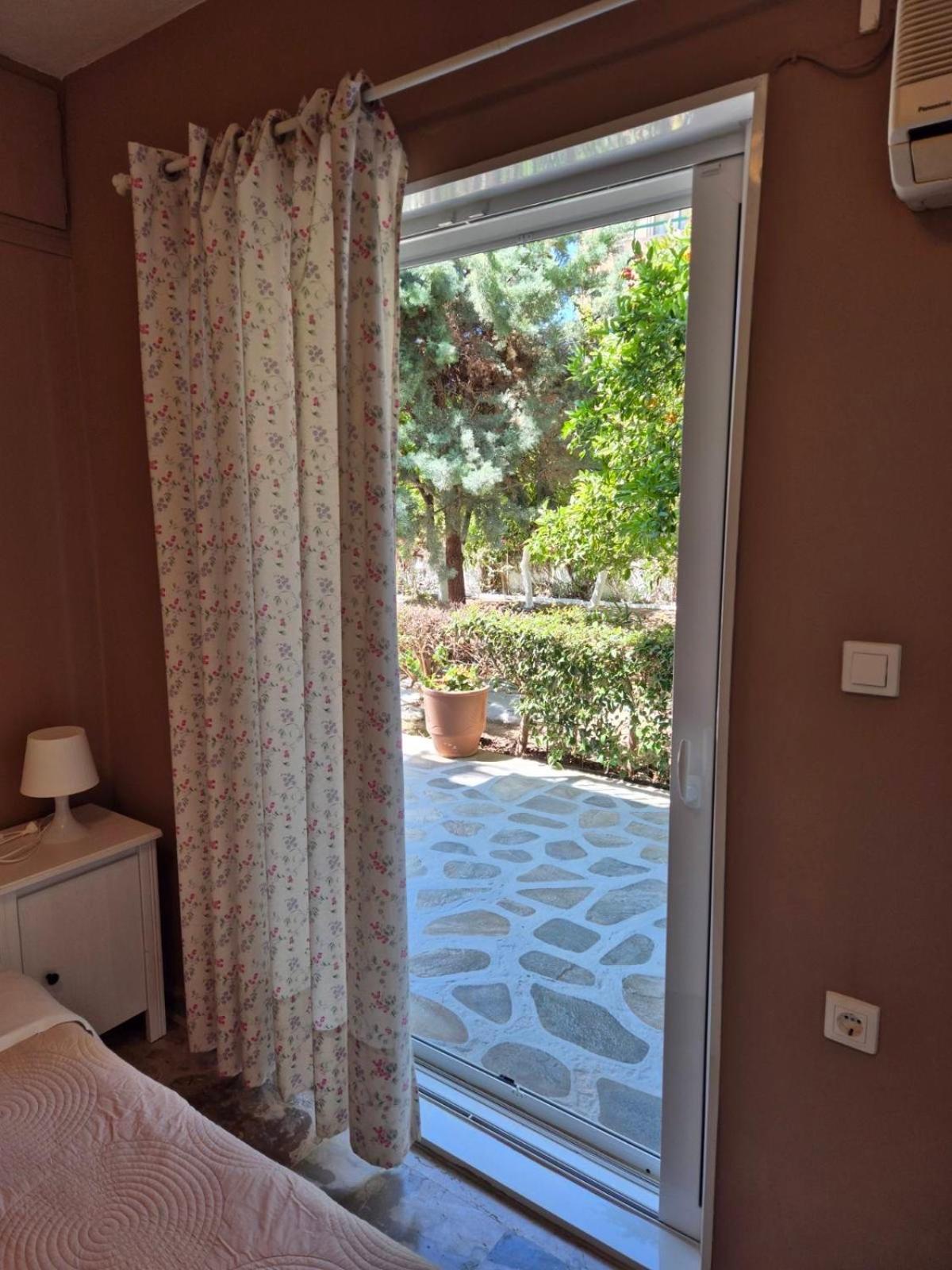 Drossinos Studios Poros Town Exteriér fotografie