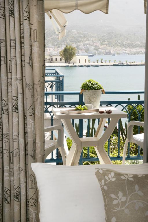 Drossinos Studios Poros Town Exteriér fotografie